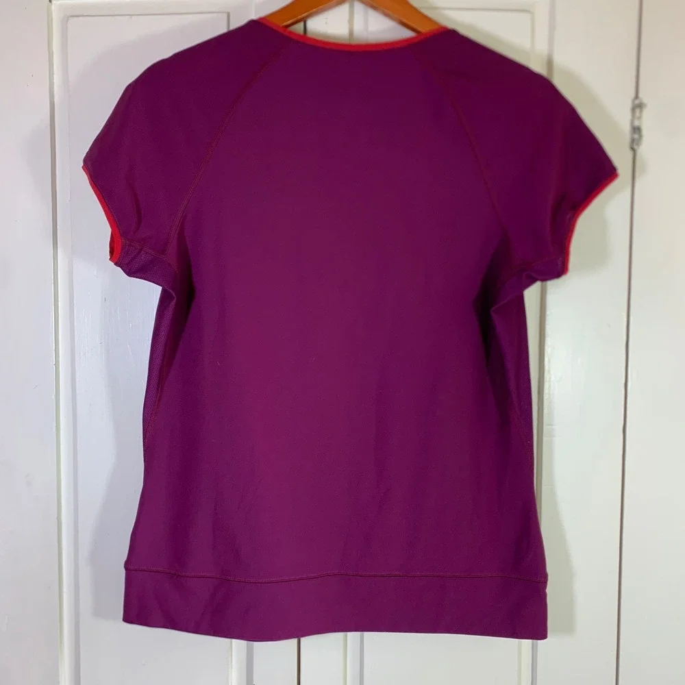 Nike Fit Dry Womens Large Purple Red Mesh Trim Athletic Training T-Shirt Gym Run
